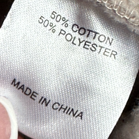 NWOT WHITE FOX JOGGERS WOMENS SIZE XXS
COLOR Moon - Picture 8 of 11